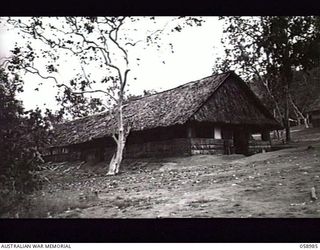 NEW GUINEA. 1943-10. THE OFFICE OF HEADQUARTERS NEW GUINEA FORCE IN WHICH THE PERSONNEL OF AUSTRALIAN MILITARY HISTORY SUBSECTION HAVE THEIR OFFICE