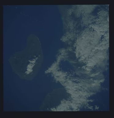 41B-34-1560 - STS-41B - Earth observations taken from shuttle orbiter Challenger STS-41B mission