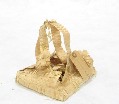 Kete Pāpā (satchel)