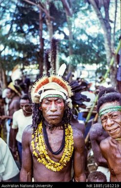 New Guinea - Kisivagloga, Yagaria - Central District, EML - sing-sing