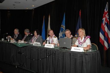 [Assignment: 48-DPA-09-29-08_SOI_K_Isl_Conf_PM] Insular Areas Health Summit [("The Future of Health Care in the Insular Areas: A Leaders Summit") at the Marriott Hotel in] Honolulu, Hawaii, where Interior Secretary Dirk Kempthorne [joined senior federal health officials and leaders of the U.S. territories and freely associated states to discuss strategies and initiatives for advancing health care in those communities.] [48-DPA-09-29-08_SOI_K_Isl_Conf_PM_DOI_0747.JPG]