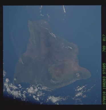 STS085-709-017 - STS-085 - Earth observations taken from orbiter Discovery during STS-85 mission