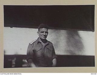 JACQUINOT BAY, NEW BRITAIN. 1945-05-18. CAPTAIN H.R. WOOD, PUBLIC RELATIONS, HEADQUARTERS 5 DIVISION