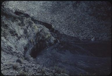 The bottom of the volcano (3) : Rabaul, New Britain, Papua New Guinea, 1960-1961 / Terence and Margaret Spencer