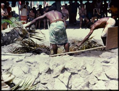 Lovo, Fiji, 1974