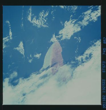 STS073-745-057 - STS-073 - Earth observations taken from shuttle orbiter Columbia