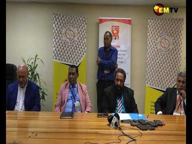 POLYE APPLAUDS PNG TEAMS