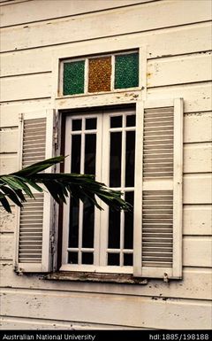 New Caledonia - 13 rue Pasteur, Vallée dur Tir
