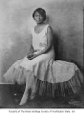 Juanita Carter Lewis, Seattle, ca. 1928