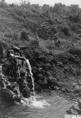 water pipe
, photograph, ph