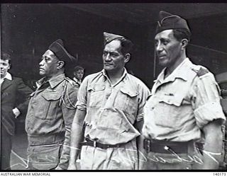 MELBOURNE, VIC. 1944-01-03. TAHITIAN TROOPS, WHO HAVE SEEN SERVICE IN NORTH AFRICA, SEEING SIGHTS OF THE CITY DURING THEIR LEAVE WHILE WAITING FOR A SHIP TO TAKE THEM OVERSEAS TO JOIN THE FREE ..