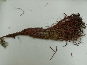 Levéldísz karkötőbe