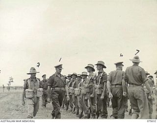 MARKHAM VALLEY, NEW GUINEA. 1944-08-28. VX38969 MAJOR-GENERAL W. BRIDGEFORD, CBE, MC, GOC, 3RD DIVISION (1); ACCOMPANIED BY NX156 LIEUTENANT-COLONEL V.H.N. GIBBINS, COMMANDING OFFICER (2), ..