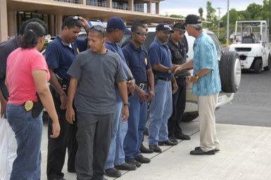 [Assignment: 48-DPA-SOI_K_Palau_6-7-9-07] Pacific Islands Tour: Visit of Secretary Dirk Kempthorne [and aides] to Palau Islands, Republic of Palau [48-DPA-SOI_K_Palau_6-7-9-07__DI13618.JPG]