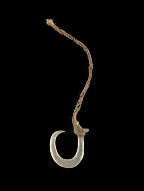 Matau (Fishhook)