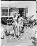 Miss Universe contest (Autograph hunters), 1958