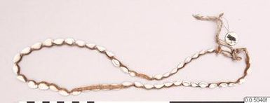 ["halsband, Gördel, necklace"]