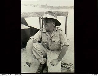 NEW GUINEA. C. 1943. 25147 SQUADRON LEADER A. A. N. D. (JERRY) PENTLAND MC DFC OF MORNINGTON, VIC, COMMANDING OFFICER OF A RESCUE AND COMMUNICATION SQUADRON IN NEW GUINEA, A PERSONALITY OF THE RAAF ..