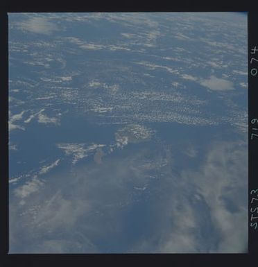 STS073-719-074 - STS-073 - Earth observations taken from shuttle orbiter Columbia