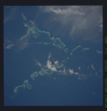 STS073-711-083 - STS-073 - Earth observations taken from shuttle orbiter Columbia