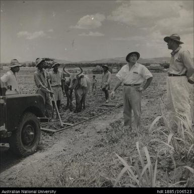 Field Officer and farmers