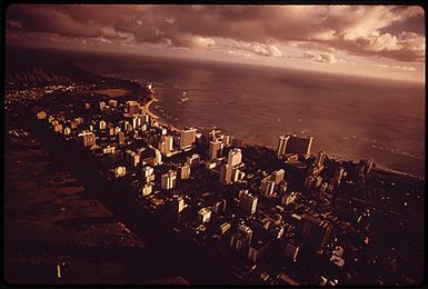 POPULAR WAIKIKI BEACH AREA SEEN FROM HELICOPTER