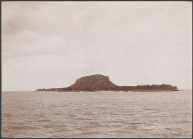 Hat Island, New Hebrides, 1906 / J.W. Beattie