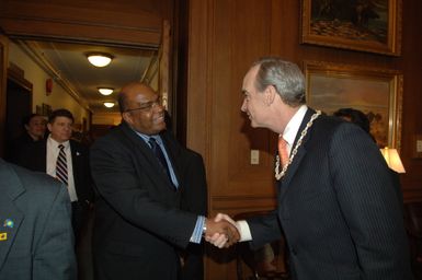 [Assignment: 48-DPA-02-25-08_SOI_K_Pres_Palau] Secretary Dirk Kempthorne [meeting at Main Interior] with government delegation from the Republic of Palau, [led by Palau President Tommy Remengesau. Secretary Kempthorne and President Remengesau discussed, among other subjects, the possibility of creating a National Heritage Area on the Palau island of Peleliu, along with the upcoming Review of the Palau-U.S. Compact of Free Association.] [48-DPA-02-25-08_SOI_K_Pres_Palau_IOD_1076.JPG]