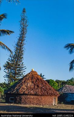 New Caledonia - Ouvéa - traditional thatched building