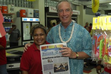 [Assignment: 48-DPA-SOI_K_Palau_6-7-9-07] Pacific Islands Tour: Visit of Secretary Dirk Kempthorne [and aides] to Palau Islands, Republic of Palau [48-DPA-SOI_K_Palau_6-7-9-07__DI13039.JPG]