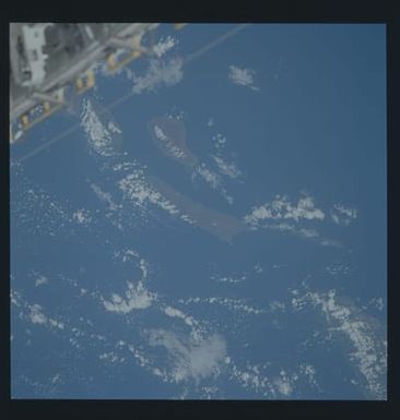 S48-603-063 - STS-048 - Earth observations taken during the STS-48 mission