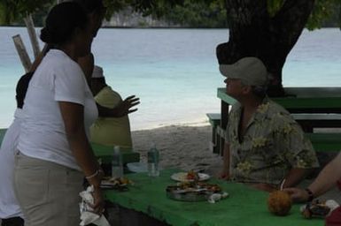 [Assignment: 48-DPA-SOI_K_Palau_6-7-9-07] Pacific Islands Tour: Visit of Secretary Dirk Kempthorne [and aides] to Palau Islands, Republic of Palau [48-DPA-SOI_K_Palau_6-7-9-07__DI12695.JPG]