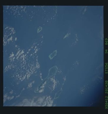 STS056-94-069 - STS-056 - Earth observations taken from Discovery during STS-56 mission