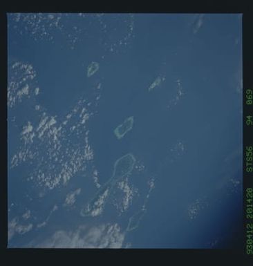 STS056-94-069 - STS-056 - Earth observations taken from Discovery during STS-56 mission