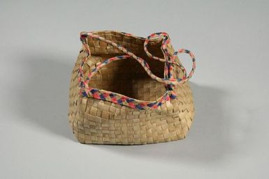 Kete Po'o (Bag)