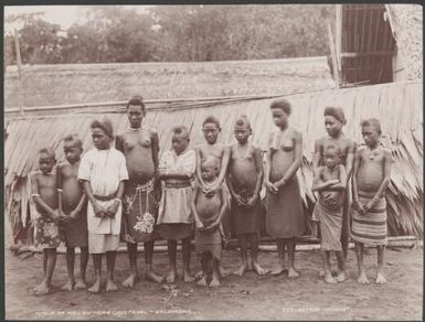 Girls of Heuru, Solomon Islands, 1906 / J.W. Beattie