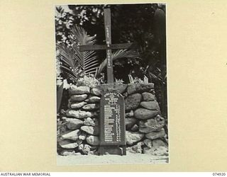 SIAR, NEW GUINEA. 1944-07-25. THE TEMPORARY MEMORIAL TO THEIR "FALLEN COMRADES" ERECTED IN THE LINES OF THE 57/60TH INFANTRY BATTALION