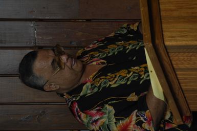 [Assignment: 48-DPA-SOI_K_Pohnpei_6-10-11-07] Pacific Islands Tour: Visit of Secretary Dirk Kempthorne [and aides] to Pohnpei Island, of the Federated States of Micronesia [48-DPA-SOI_K_Pohnpei_6-10-11-07__DI13752.JPG]