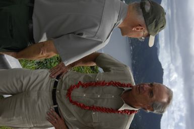 [Assignment: 48-DPA-SOI_K_Amer_Sam] Pacific Islands Tour: Visit of Secretary Dirk Kemmpthorne [and aides] to American Samoa, U.S. Territory [48-DPA-SOI_K_Amer_Sam__DI15247.JPG]