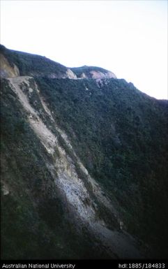 Mt Hagen - Baiyer Valley - Pass Road