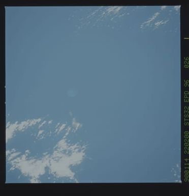 S32-96-026 - STS-032 - STS-32 earth observations