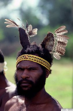 ["porträtt, man, huvudbonad, ansiktsmålning, fotografi, photograph"]