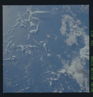 STS080-734-073 - STS-080 - Earth observations taken from Space Shuttle Columbia during STS-80 mission