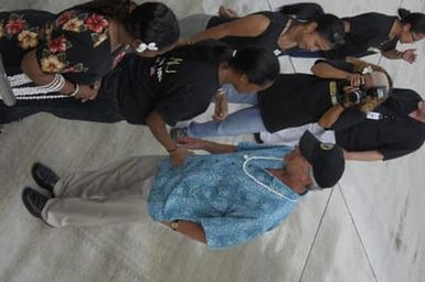 [Assignment: 48-DPA-SOI_K_Palau_6-7-9-07] Pacific Islands Tour: Visit of Secretary Dirk Kempthorne [and aides] to Palau Islands, Republic of Palau [48-DPA-SOI_K_Palau_6-7-9-07__DI13625.JPG]