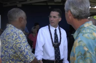 [Assignment: 48-DPA-SOI_K_Saipan_6-5-07] Pacific Islands Tour: Visit of Secretary Dirk Kempthorne [and aides] to Saipan Island, of the Commonwealth of the Northern Mariana Islands [48-DPA-SOI_K_Saipan_6-5-07__DI10785.JPG]