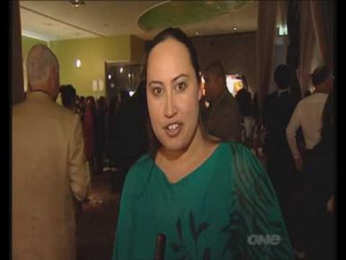 Dave Sotogi Art exhibition Tagata Pasifika TVNZ Oct 2009