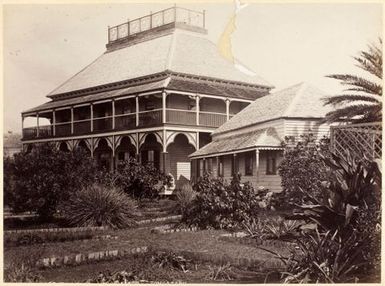 [Houses, Tonga]