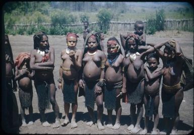 Taken on patrol, Highland women, meris, and children, Aviamp : Wahgi Valley, Papua New Guinea, 1954-1955 / Terence and Margaret Spencer