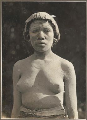 Widows, Ambasi, North Coast [woman covered in clay] Frank Hurley
