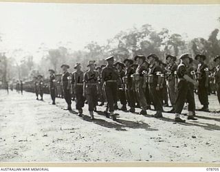 BOUGAINVILLE ISLAND. 1945-01-26. VX38969 MAJOR-GENERAL W. BRIDGEFORD, CBE, MC, GENERAL OFFICER COMMANDING, 3RD DIVISION (3) ACCOMPANIED BY SX1433 LIEUTENANT-COLONEL D.W. BRUMMITT, COMMANDING ..